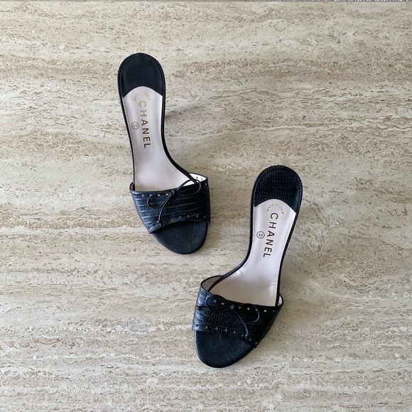Vintage Chanel CC Bow Sandal Mule Heels - Picture 2 of 8